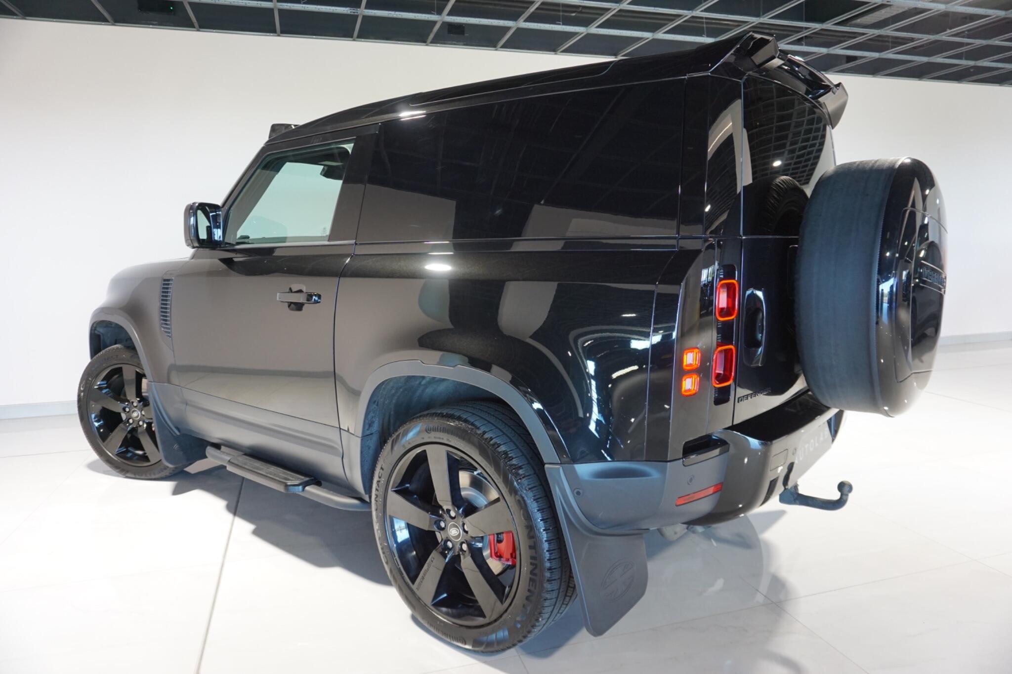 Land Rover Defender 90 3.0 D250 MHEV SE Hard Top SUV 3dr Diesel Auto 4WD SWB Euro 6 (s/s) (250 ps)